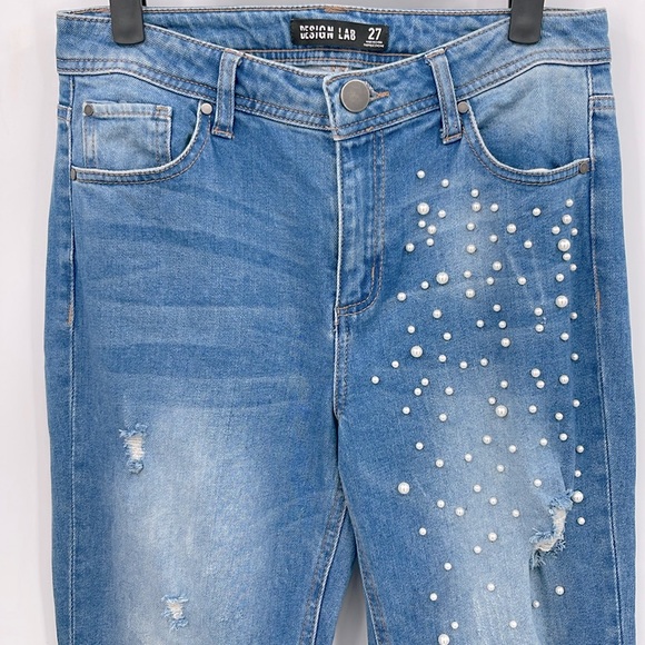 Design Lab Distressed Pearl Embellished Jeans - Picture 3 of 4